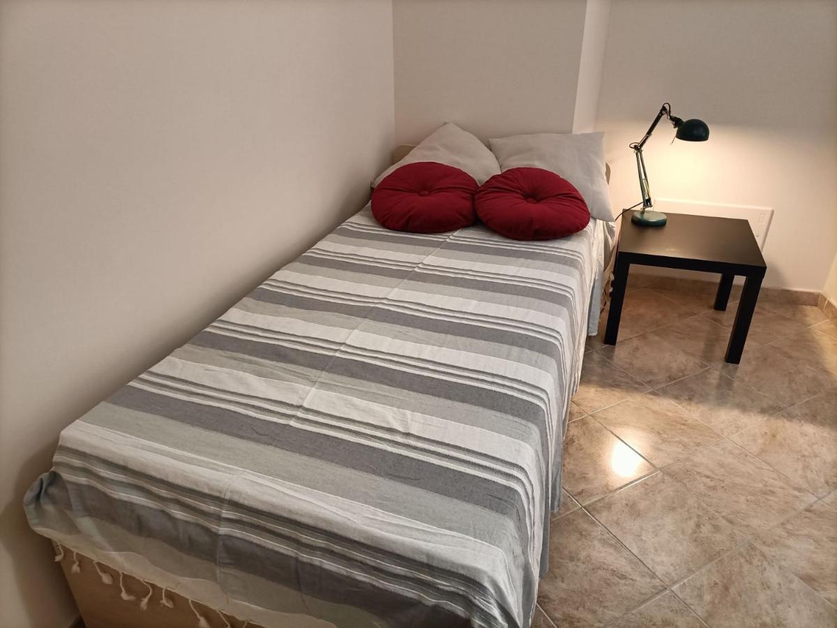 Cozy House Con Corte Privata In Centro Storico Aq L'Aquila Eksteriør billede