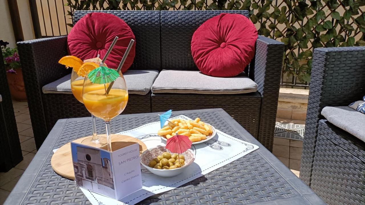 Cozy House Con Corte Privata In Centro Storico Aq L'Aquila Eksteriør billede