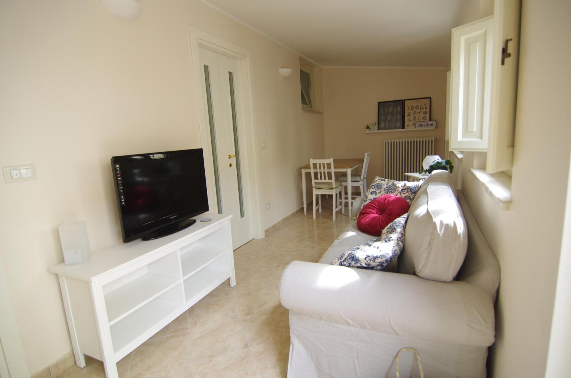 Cozy House Con Corte Privata In Centro Storico Aq L'Aquila Eksteriør billede